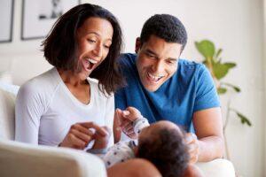 baby with the parents